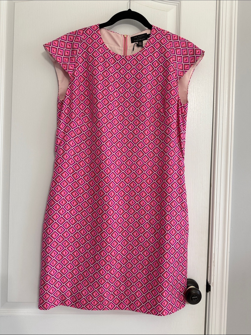 Ted Baker London Pink Geometric Cap-Sleeve Shift Dress